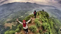 Gunung 2